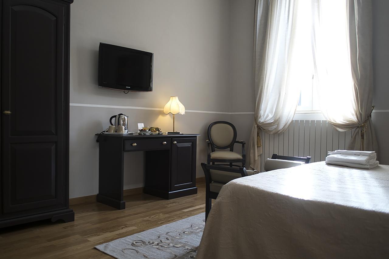 Navy Hotel Livorno