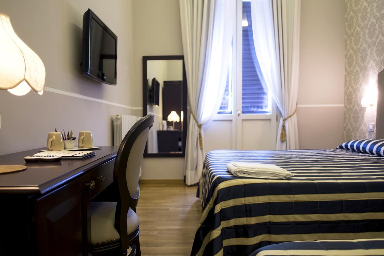 Hotel Navy Livorno