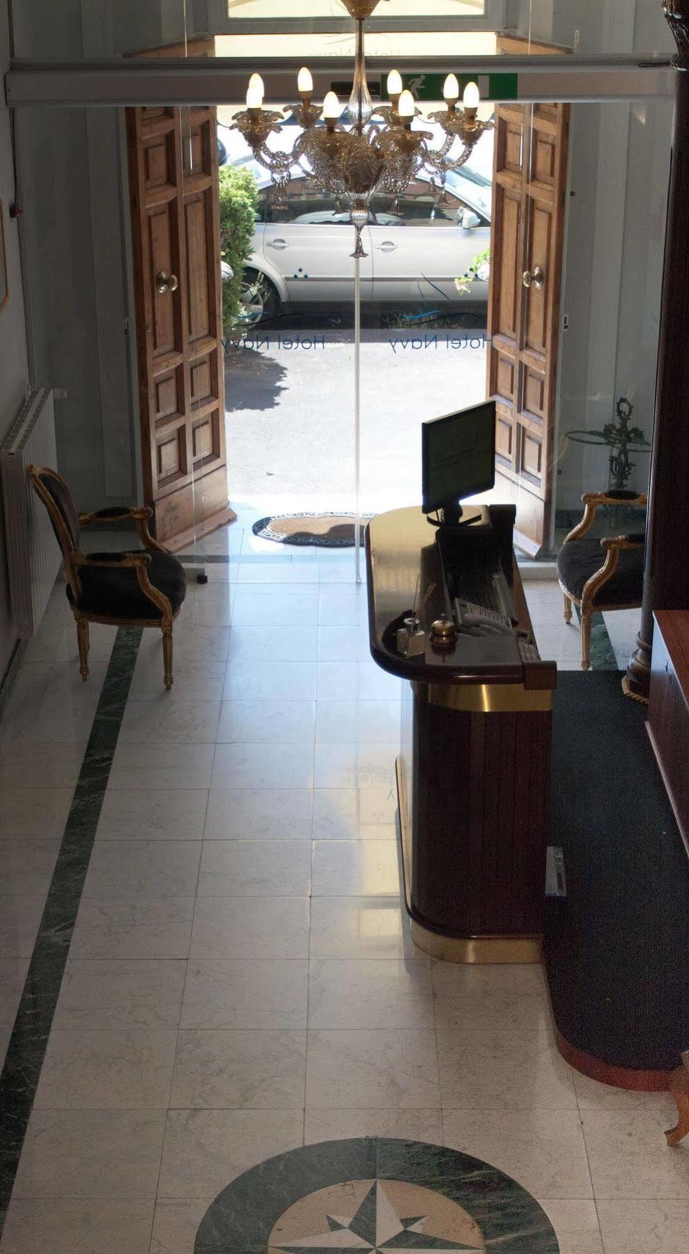 Hotel Navy 3*